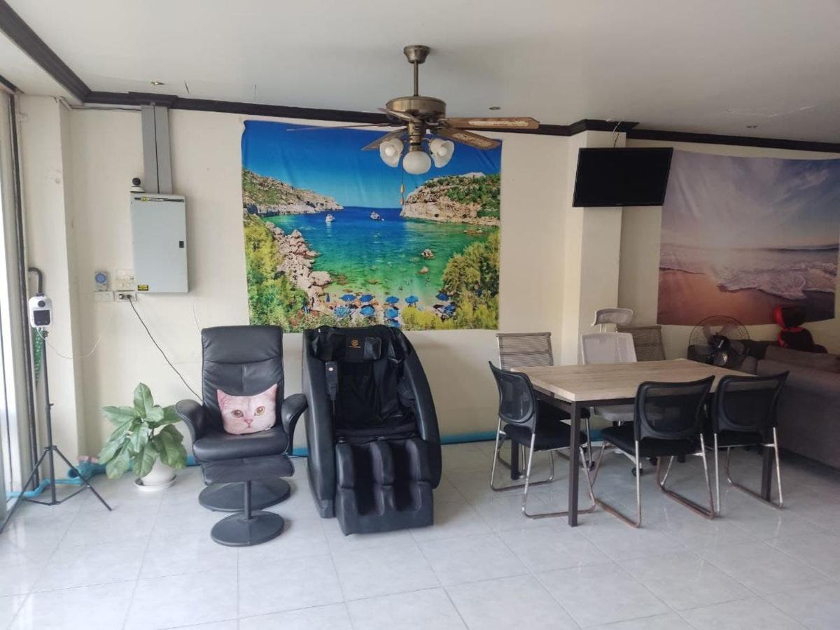 Holidays House Karon 외부 사진