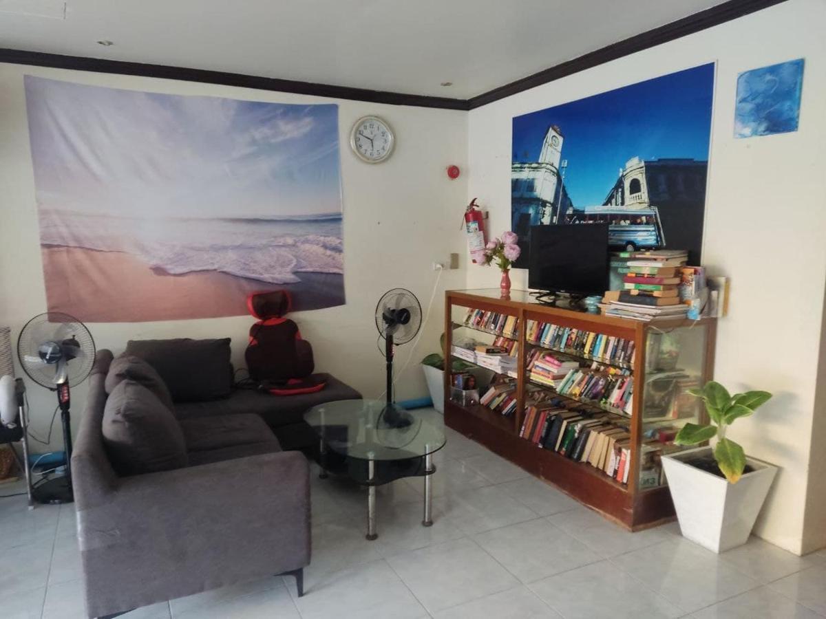 Holidays House Karon 외부 사진