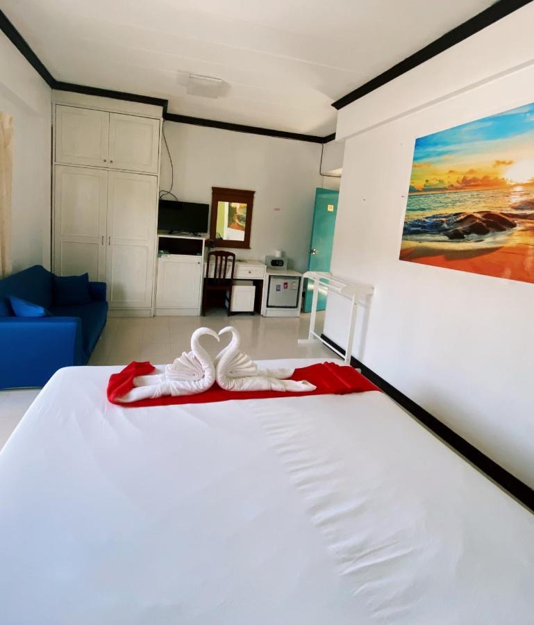 Holidays House Karon 외부 사진